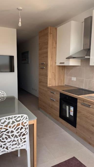 3 Bedroom Penthouse Апартаменты